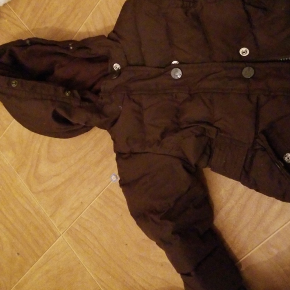 Gap puffer jacket